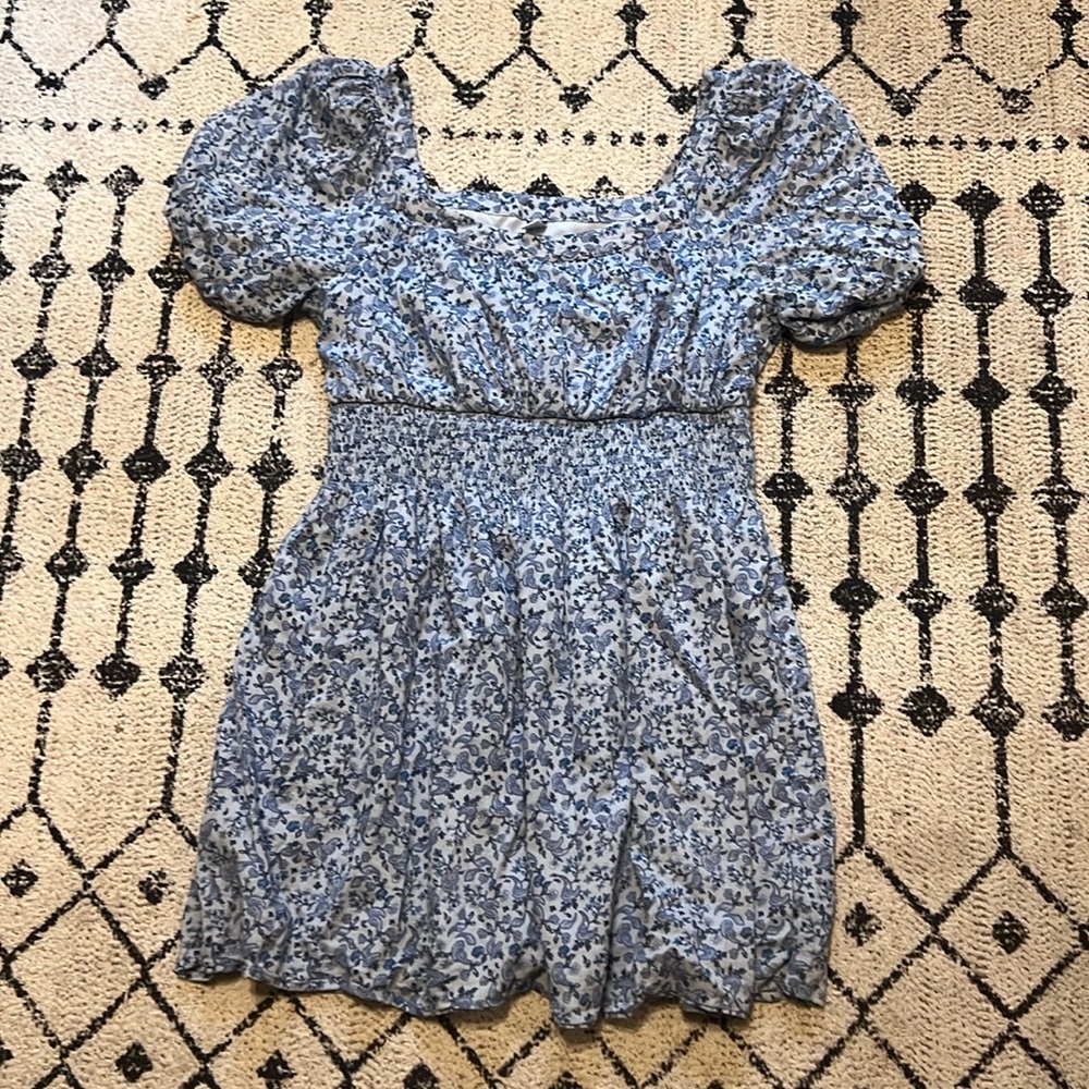 Old navy mid length flowy dress
